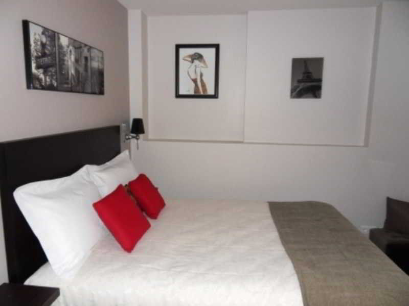 Le Figuier Hotell Ivry-sur-Seine Eksteriør bilde
