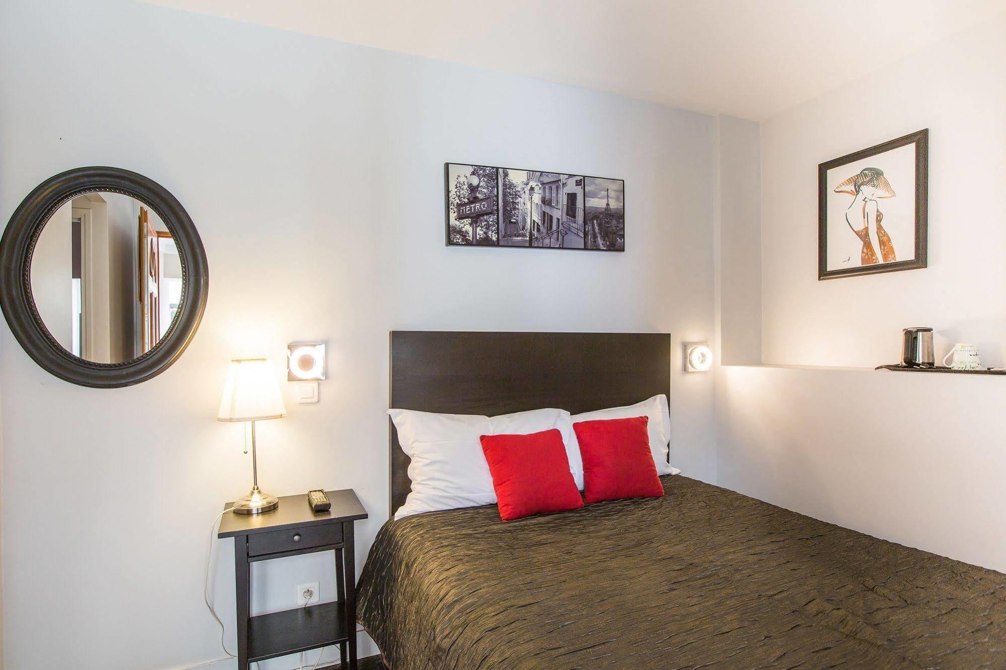 Le Figuier Hotell Ivry-sur-Seine Eksteriør bilde