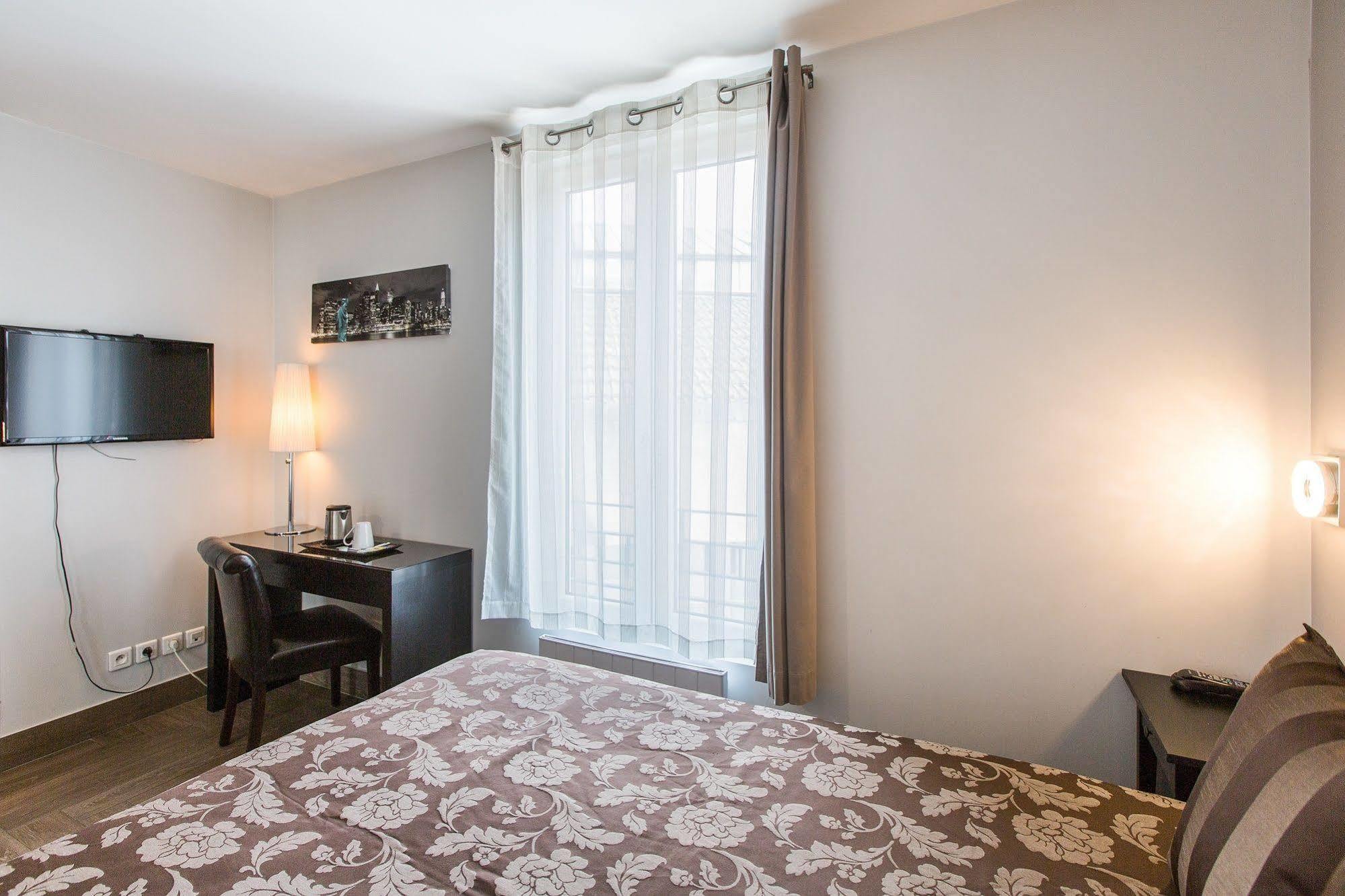 Le Figuier Hotell Ivry-sur-Seine Eksteriør bilde