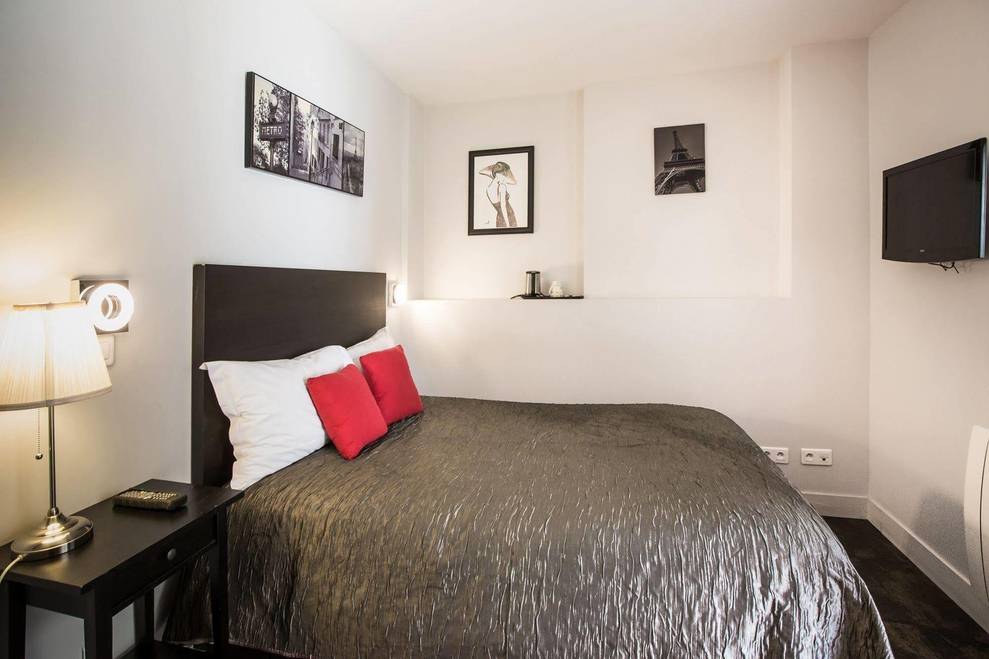 Le Figuier Hotell Ivry-sur-Seine Eksteriør bilde