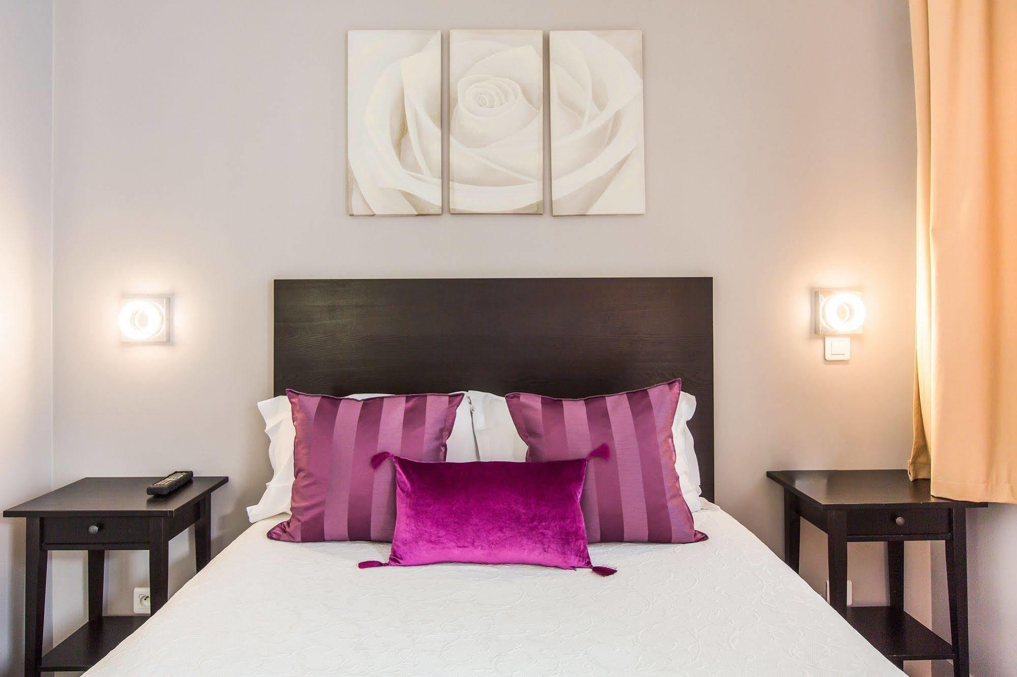 Le Figuier Hotell Ivry-sur-Seine Eksteriør bilde